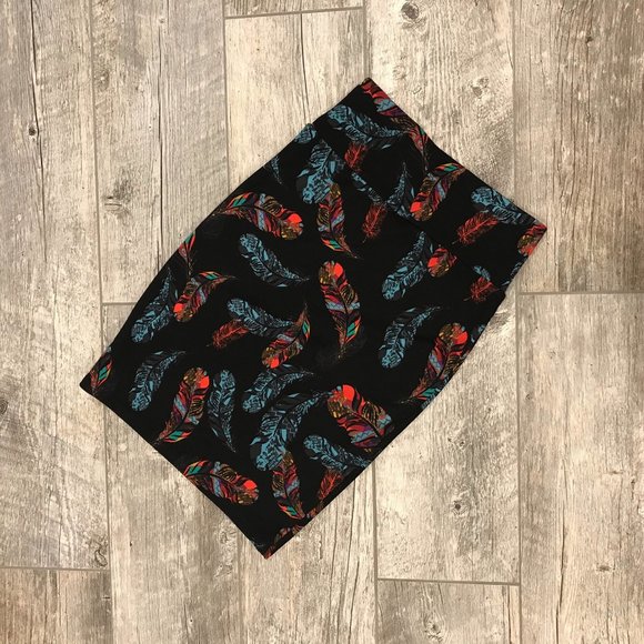 LuLaRoe feather print midi skirt - Picture 5 of 8